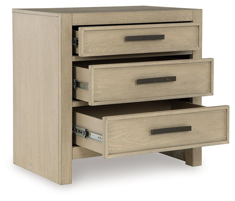 Calmoro - Three Drawer Night Stand - Gray - Stylish Home Furniture