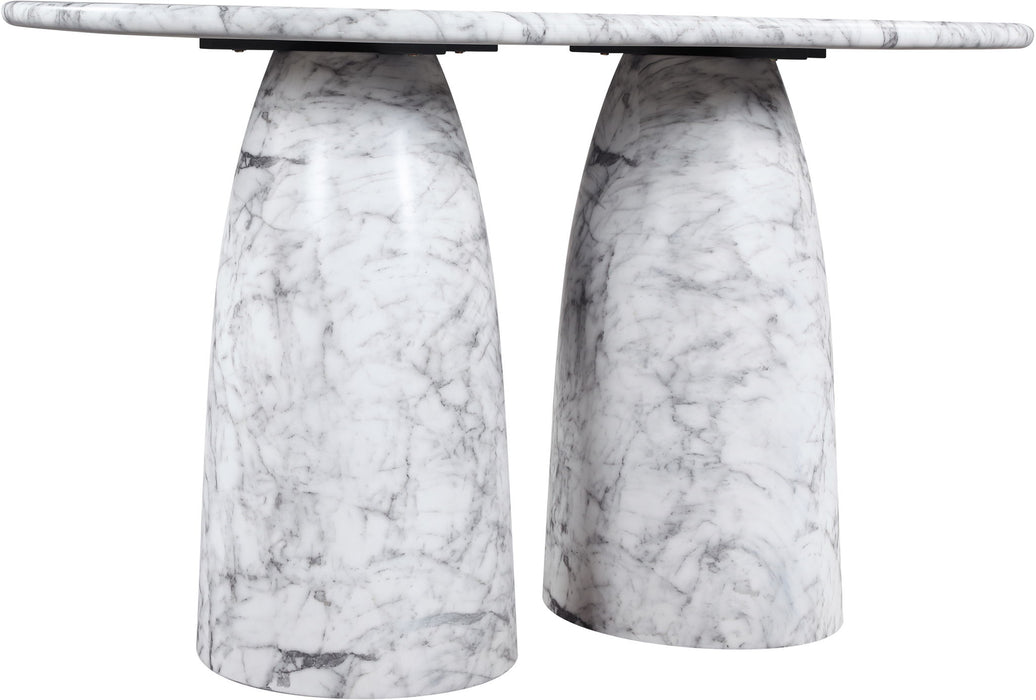 Cosenza - Concrete Indoor / Outdoor Table