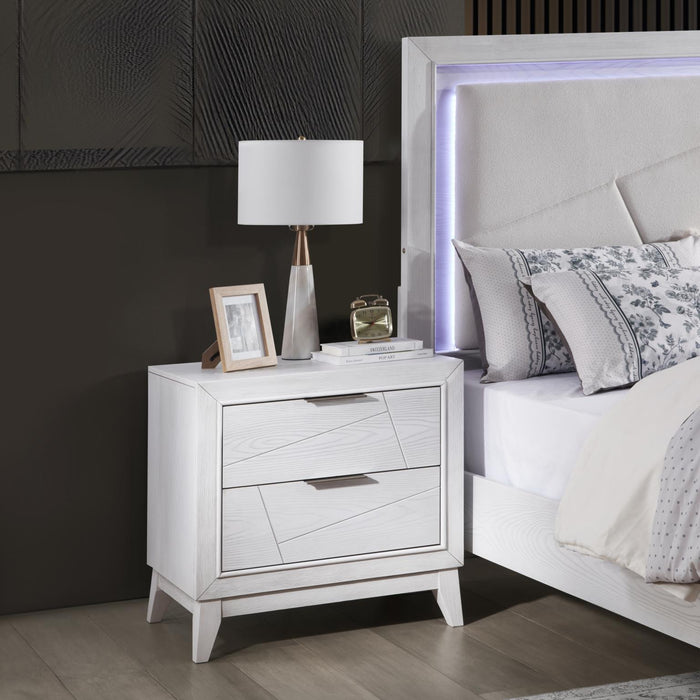 B242 - Nightstand - Antique White