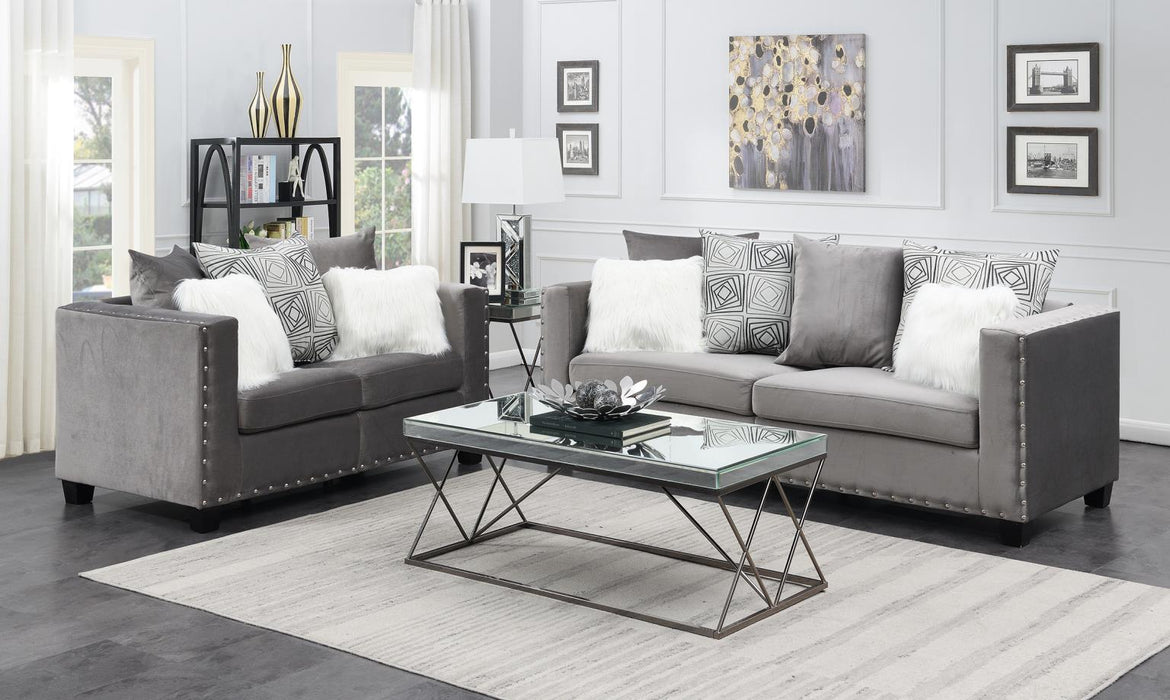 U513 - Loveseat - Shimmer Silver