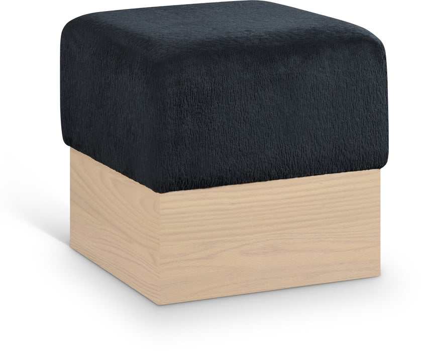 Havre - Ottoman / Stool With Natural Base