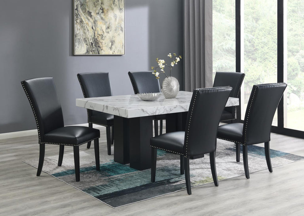 D131 - Dining Room Set