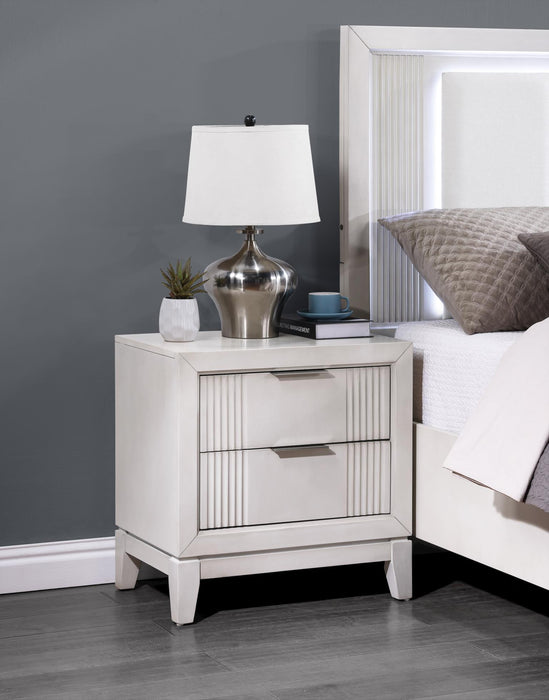 B252 - Nightstand - Beige