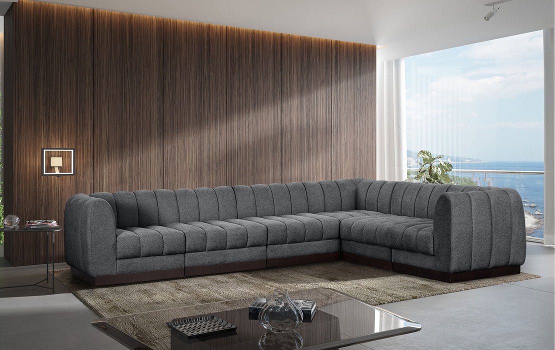 Quinn - 6 Piece Modular Sectional