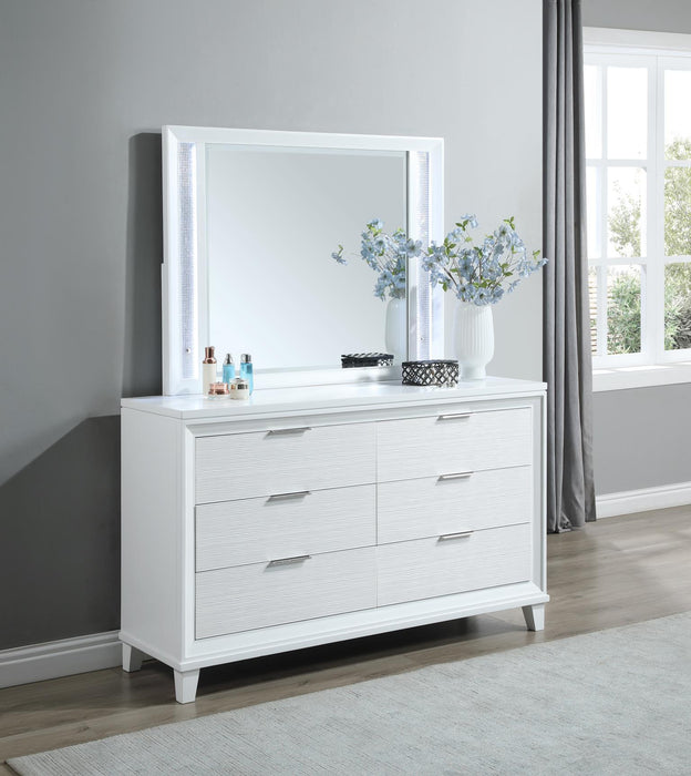 B240 - Dresser - White