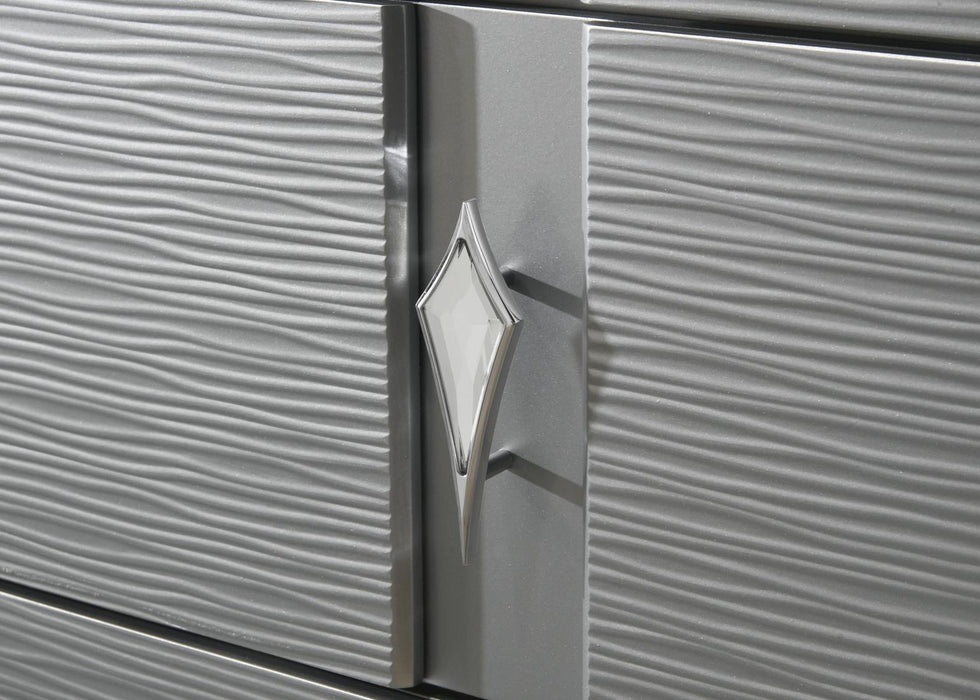 B024 - Chest - Olive Shimmer Silver