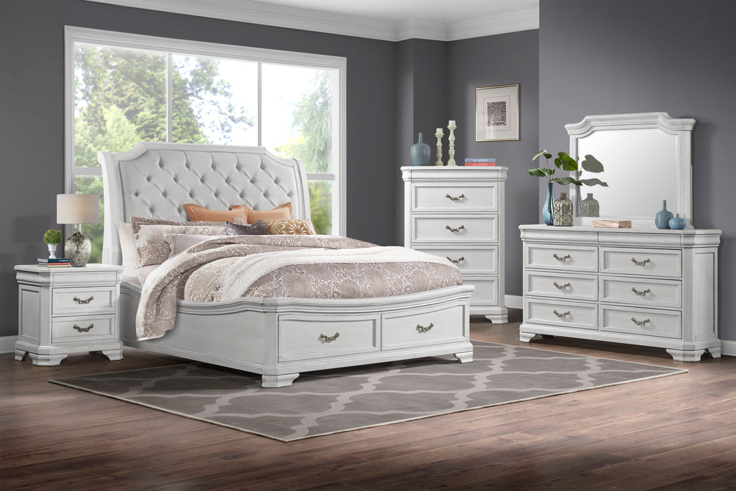 Lyndhurst - 6/6 Eastern King 5 Piece Bedroom Set (Bed, Dresser, Mirror, Chest, Nightstand) - White