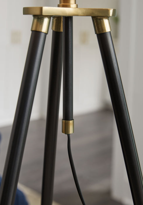 Cashner - Black / Gold Finish - Metal Floor Lamp