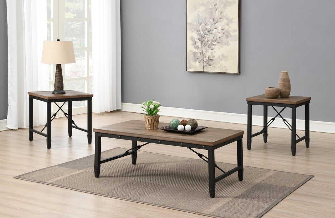T118 - Coffee Table & 2 End Tables - Light Brown