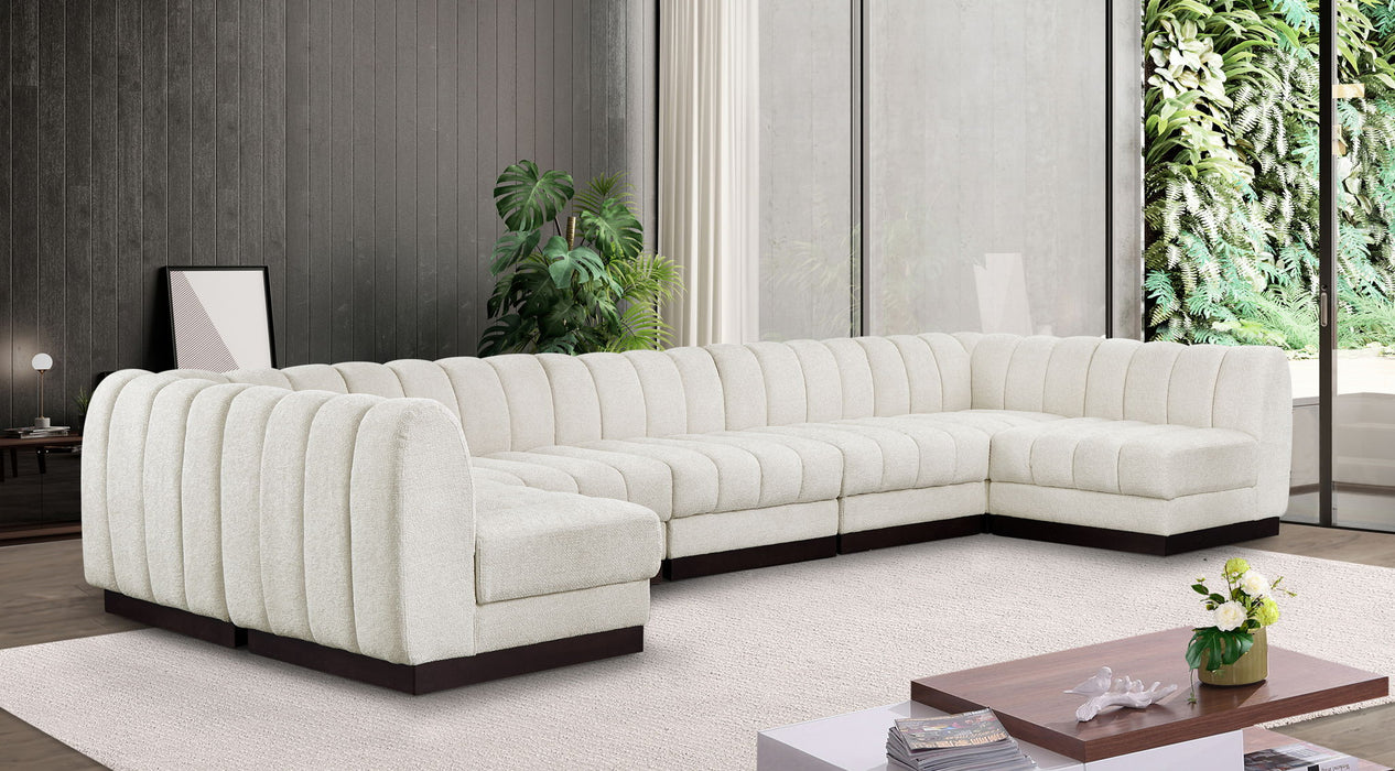 Quinn - 7 Piece Modular Sectional