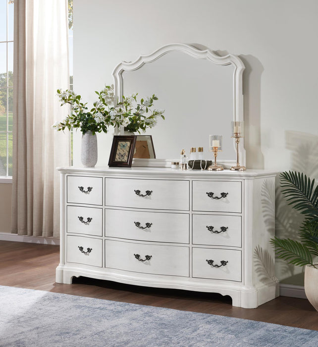 B072 - Dresser - Antique White
