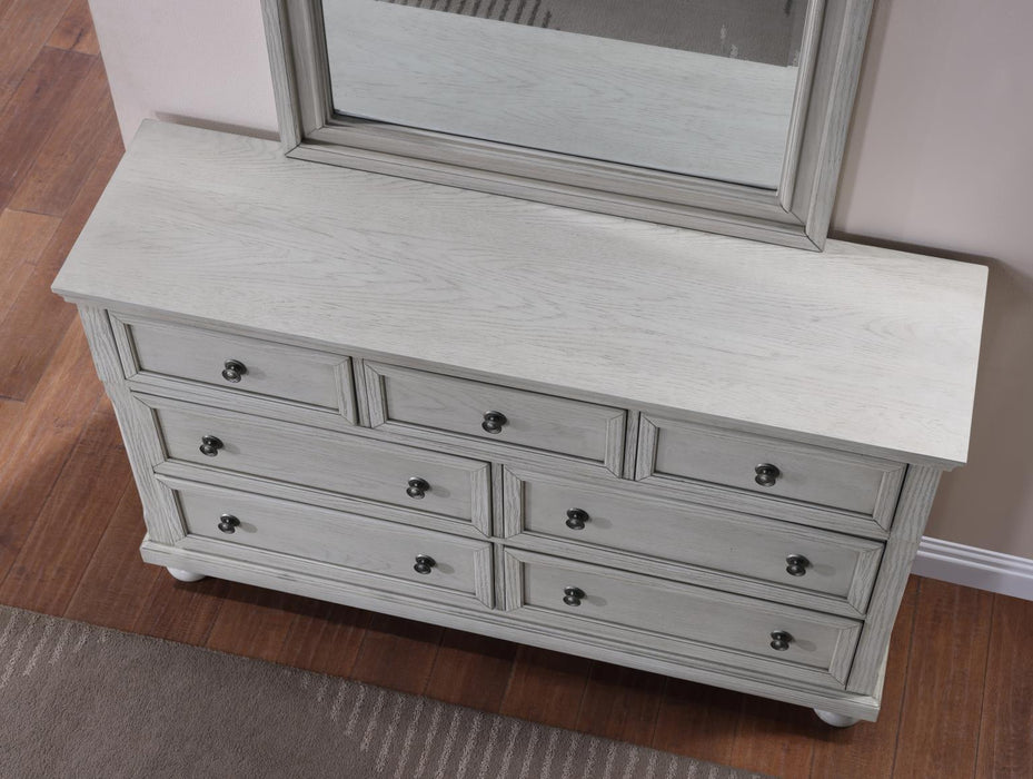 B071 - Dresser - White