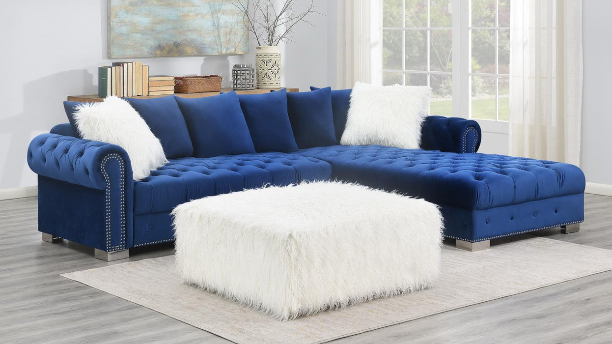 U304 - Fur Ottoman - White