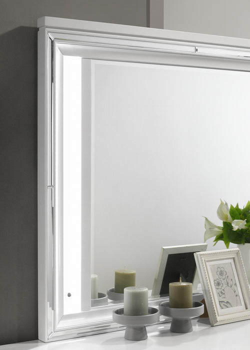 B027 - Mirror - Pale Almond