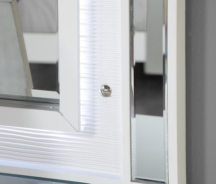 B224 (Old - Off White) - Gloss LED Mirror - Off White