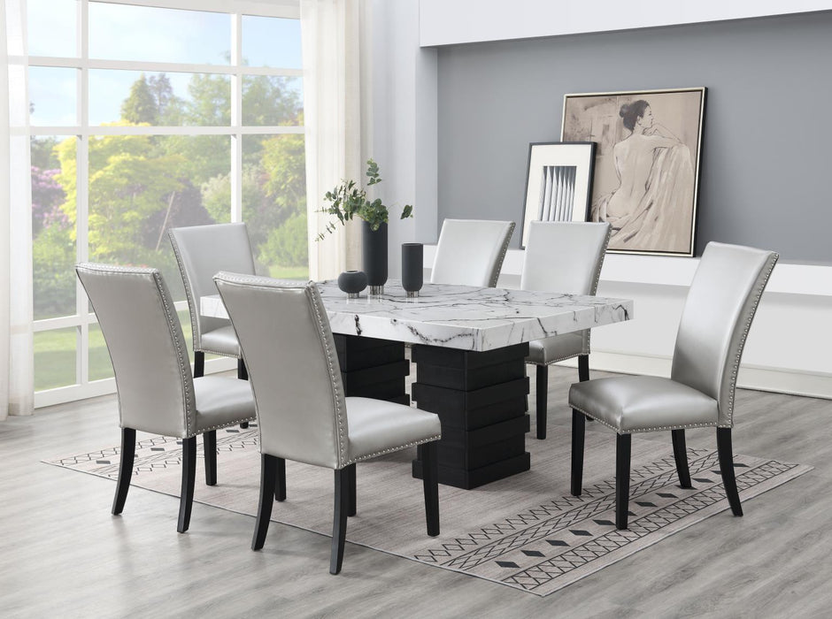 D139 - Dining Room Set