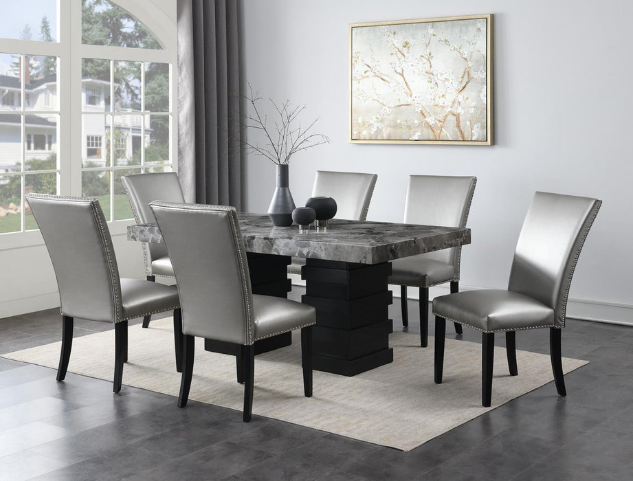 D137 - Dining Room Set With Leather Chairs