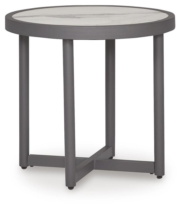 Ocean Beach - Round Table