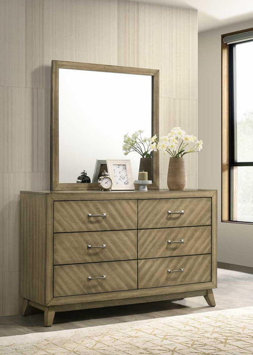 B269 - Dresser - Antique Gray