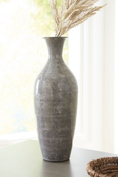 Brockwich - Vase